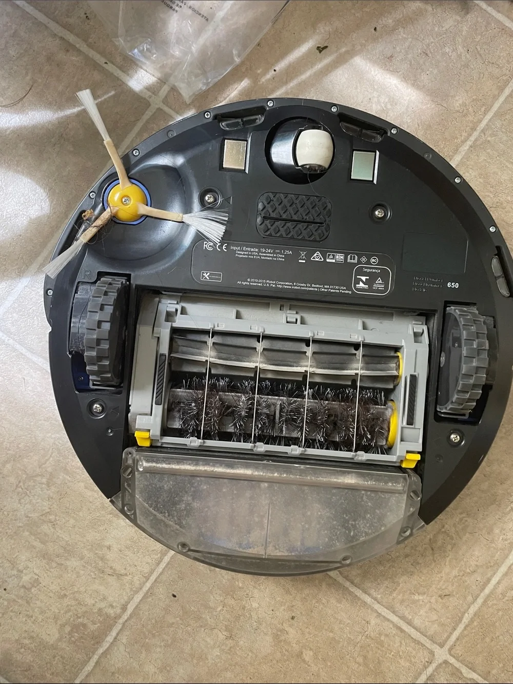 I ROBOT ROOMBA with DOCKING STATION AND CHARGER